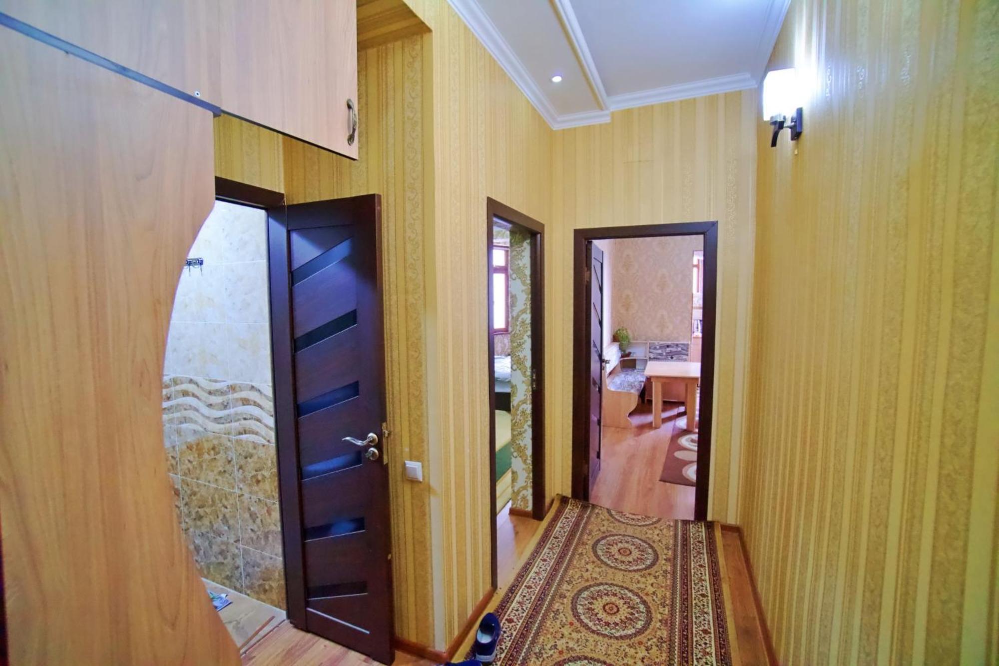 One-Room Apartment In Душанбе Экстерьер фото